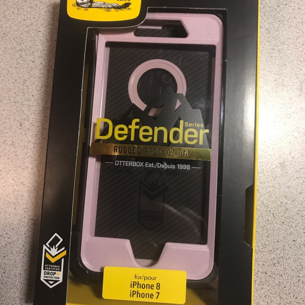 Brand new otter box- iPhone 7/8 (not plus)